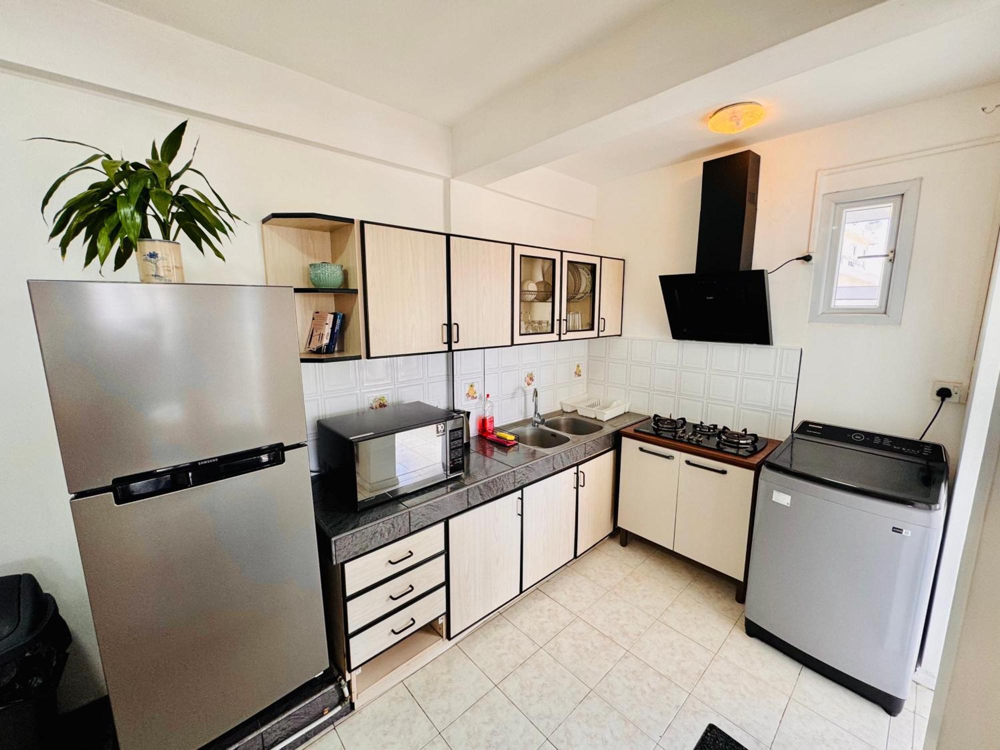 Fibonacci Beachfront Apartment Flic-en-Flacq Extérieur photo